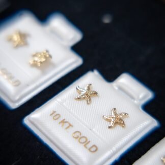 Starfish Stud Earrings ? 10K Gold