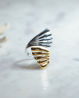 Chunky Two-Tone Leaf Ring | Jewelry