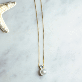Collar perla con brillo