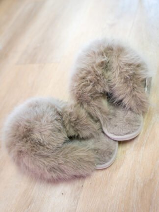 Cute Plush Slippers | Cozy Resort Shoes