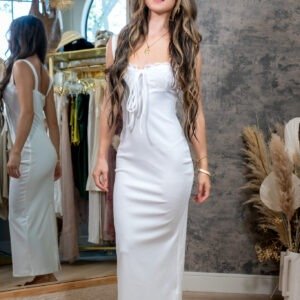 White Moonlight Slim Dress | RESORT WEAR