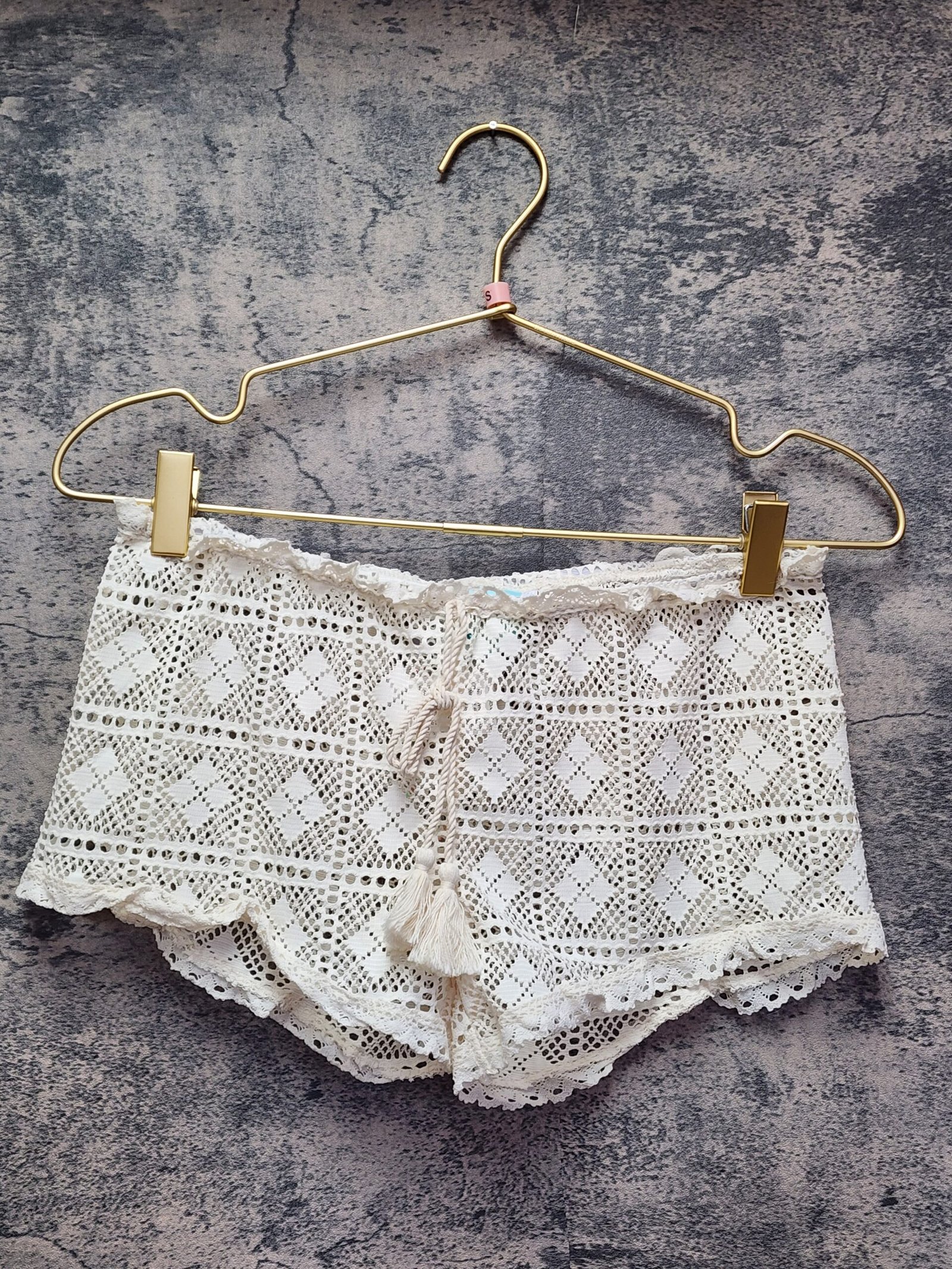 cute ivory short cover up (3)